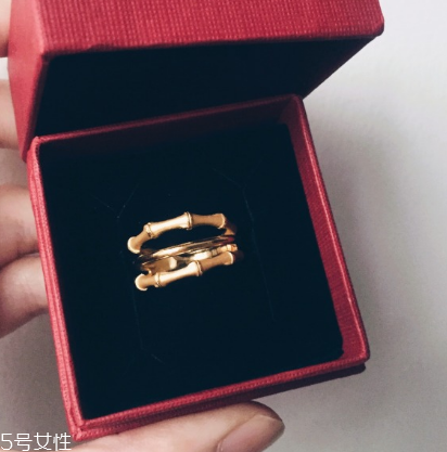 戒指可以戴大拇指嗎？戒指能不能戴在大拇指