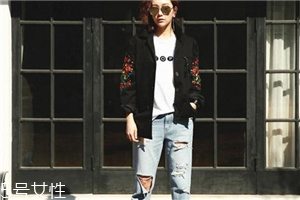 夏天穿什么樣的牛仔褲顯瘦？夏天適合穿什么牛仔褲