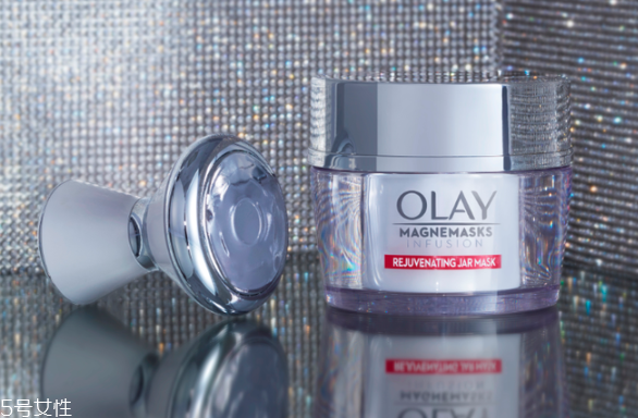 olay微磁導(dǎo)入緊致面膜要敷多久？要15分鐘這么長嗎？