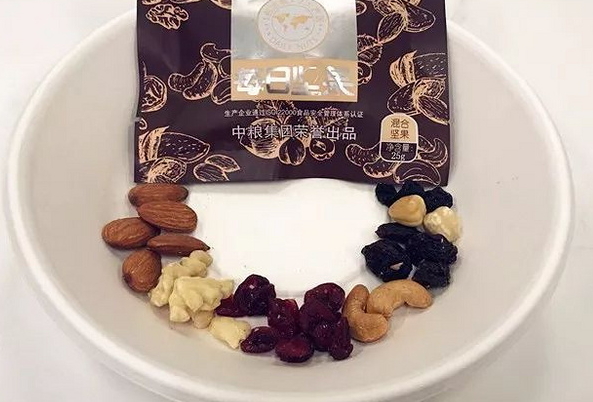 每日?qǐng)?jiān)果哪個(gè)牌子好？每日?qǐng)?jiān)果品牌對(duì)比