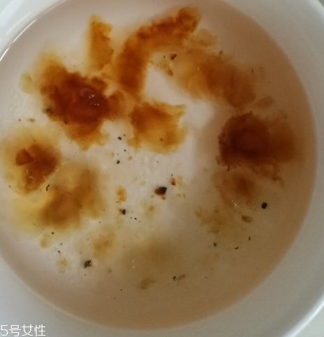桃膠能和紅糖一起煮嗎？桃膠煮紅糖好嗎？