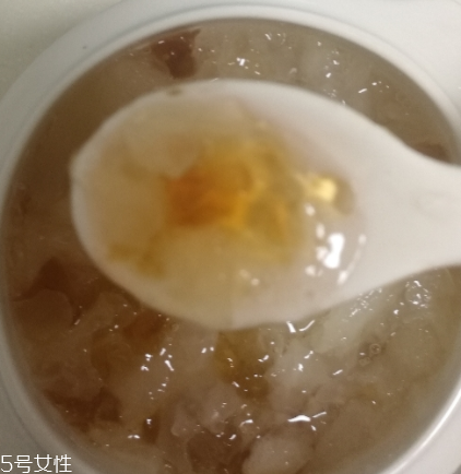 桃膠能和紅糖一起煮嗎？桃膠煮紅糖好嗎？