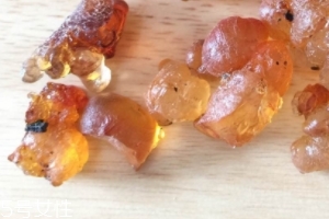 桃膠能治胃病嗎？胃病吃桃膠好嗎？