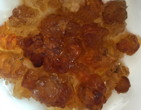 桃膠能治胃病嗎？胃病吃桃膠好嗎？