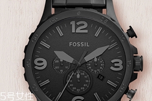 fossil手表怎么換表帶？fossil手表怎么用