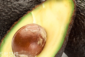 酪梨是什么？酪梨的功效與作用