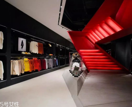 roaringwild在哪買？roaringwild實(shí)體店地址