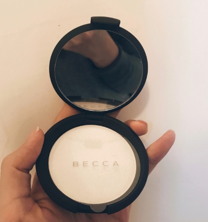 becca小飛碟高光粉餅怎么樣 becca小飛碟高光使用測評(píng)