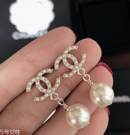 耳環(huán)一般多少克一對？耳環(huán)常見克數(shù)