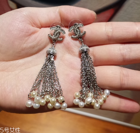 耳環(huán)什么材質(zhì)好？耳環(huán)常見材質(zhì)