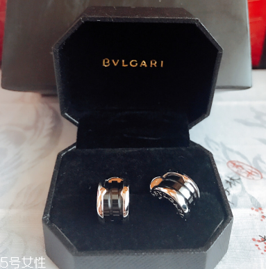 耳釘上的污垢怎么清洗？耳釘上有污垢怎么辦？