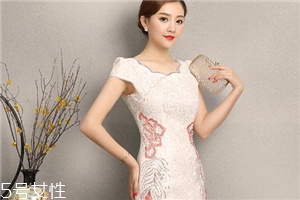 中國(guó)風(fēng)連衣裙怎么搭配？中國(guó)風(fēng)連衣裙搭配圖片