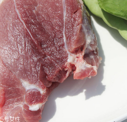 黑豬肉是黑色嗎？黑豬肉什么顏色？