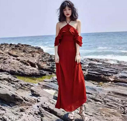 胸大適合什么連衣裙？胸大穿什么連衣裙好看？