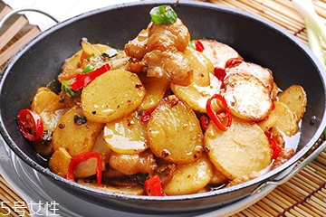 土豆絲炒雞蛋的做法 土豆絲炒雞蛋怎么做？