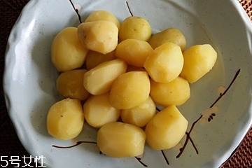 土豆要去皮嗎？土豆怎么去皮最快？