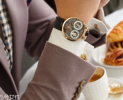 手表是男左女右嗎？手表佩戴是男左女右嗎？