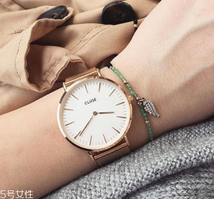 cluse手表怎么調(diào)時間？cluse手表調(diào)節(jié)時間方法
