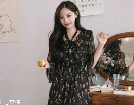 矮個子穿長裙怎么搭配？矮個子穿長裙搭配技巧