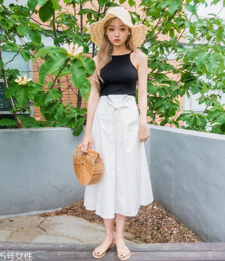 夏天戴什么帽子好看？夏季帽子搭配圖片