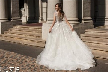 婚紗裙撐怎么折疊？婚紗裙撐怎么收起來？