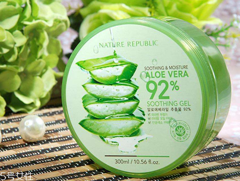 油皮能用蘆薈膠嗎？油性皮膚能用蘆薈膠嗎？