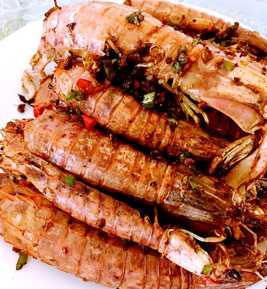 皮皮蝦能和牛肉一起吃嗎？皮皮蝦能和牛肉同吃嗎？