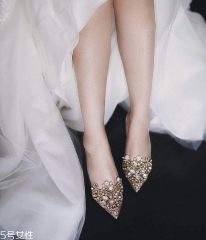 婚鞋可以送人嗎？婚鞋送人好嗎？