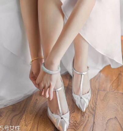 婚鞋能穿回娘家嗎？婚鞋穿回娘家不吉利嗎？