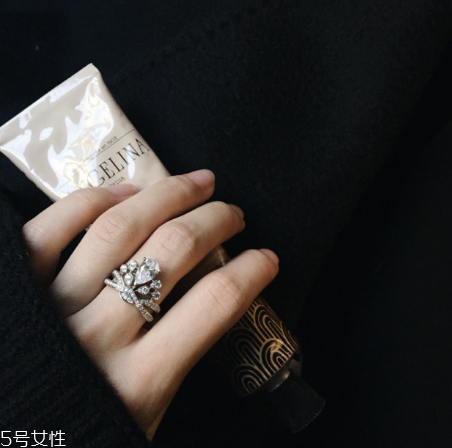 鉆戒可以換黃金嗎？鉆戒能換成黃金戒指嗎？