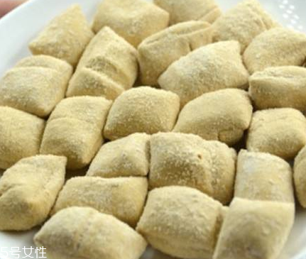姜糖和紅糖的區(qū)別 姜糖和紅糖哪個(gè)好？