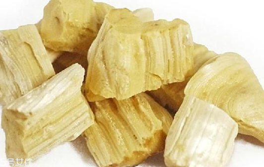 姜糖能和西瓜一起吃嗎？姜糖能和蜂蜜一起吃嗎？