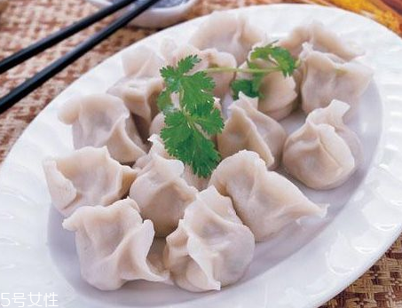 榛蘑能包餃子嗎？榛蘑豬肉餡餃子的做法