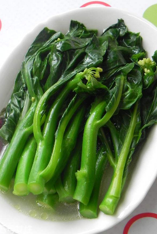 芥蘭可以和什么一起吃？芥蘭可以和豬心一起吃嗎？