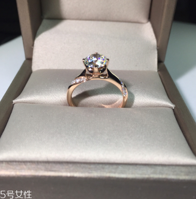 鉆戒在香港買便宜多少？鉆戒在香港買比較便宜嗎？