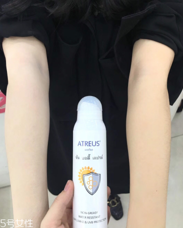 防曬噴霧里面有酒精嗎？防曬噴霧都有酒精嗎？