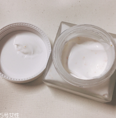 素顏霜大概多少錢？性價(jià)比高的素顏霜推薦