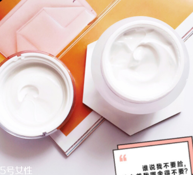 素顏霜是彩妝嗎？素顏霜屬于彩妝嗎？