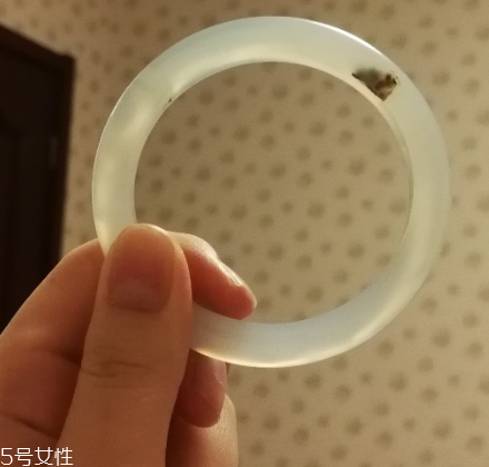 手鐲有裂紋怎么辦？手鐲有裂縫處理辦法