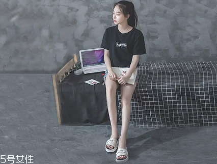 夏天穿什么涼鞋舒服？夏天適合穿什么涼鞋？