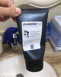定型啫喱膏怎么用？三步打造完美發(fā)型