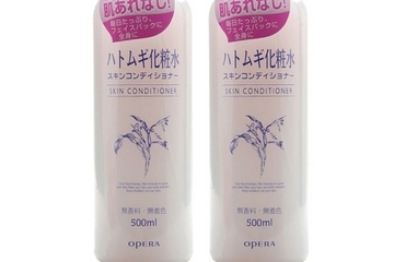 化妝水進眼睛怎么辦？化妝水辣眼睛怎么回事？