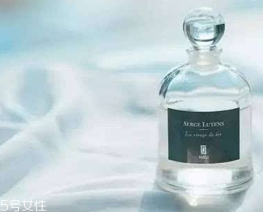 春天怎么噴香水最得體？春天噴香水注意事項(xiàng)