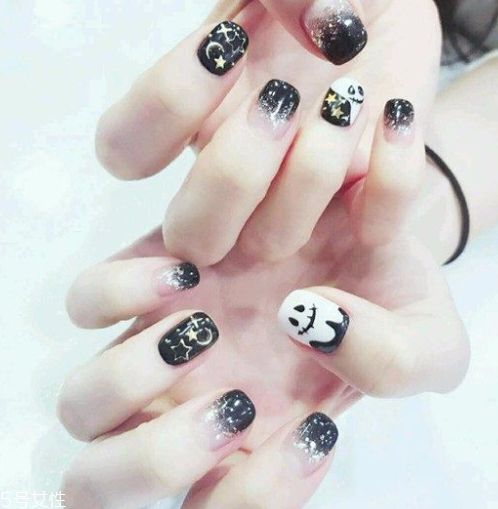 q版萬圣節(jié)美甲怎么做？q版萬圣節(jié)美甲教程