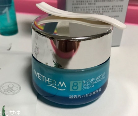 溫碧泉和一葉子哪個(gè)好？溫碧泉和一葉子哪個(gè)檔次高