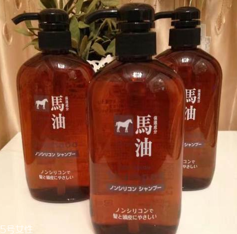 馬油洗發(fā)水防脫發(fā)嗎？馬油洗發(fā)水有防脫發(fā)功效嗎？