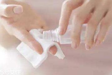濕敷之后還需要水乳嗎？濕敷之后怎么保養(yǎng)？