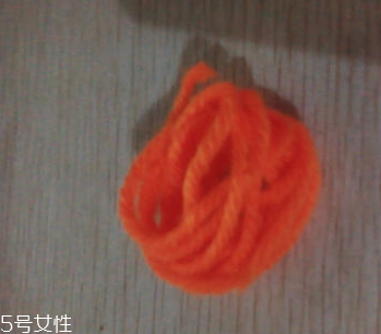 手工手環(huán)怎么做？棉繩手環(huán)的簡(jiǎn)單做法