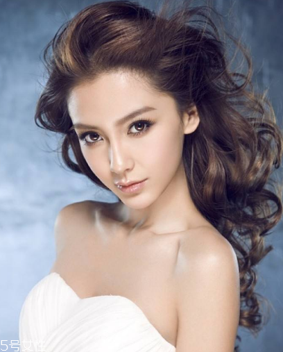 染發(fā)好還是漂發(fā)好？染發(fā)or漂發(fā)選哪個