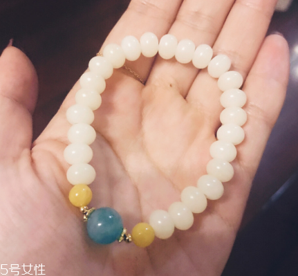 菩提根手串怎么盤玩？這樣盤包漿才好看